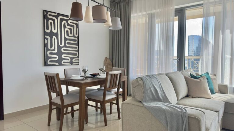 153dc602-3539-41bb-b8f8-3506051264f0