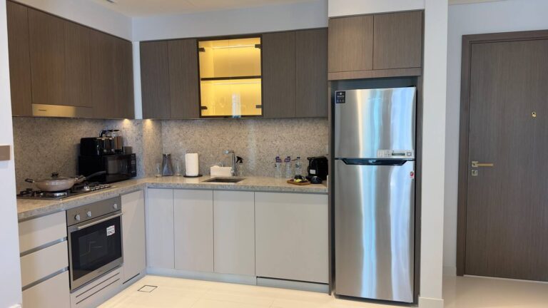 1ee7b89e-4589-4109-ae01-b9e05d34700c