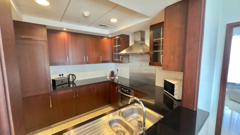 44e74d07-3fd5-4671-8d1d-952967fa1b0e