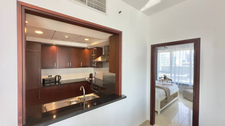 6d124ed0-a3b9-4f08-9340-66a26d5e7bfa