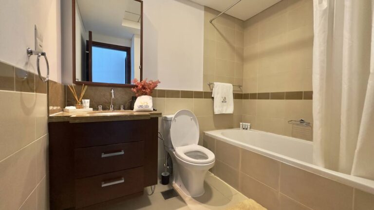 a9763dca-139a-4fc0-823b-2787ef3420aa