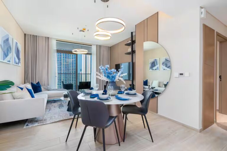 b1f49315-0ecf-4812-8e0b-5487de30a100