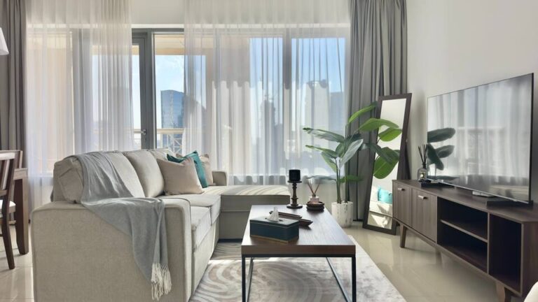 b83a0408-8545-4c17-a386-3040abc58268