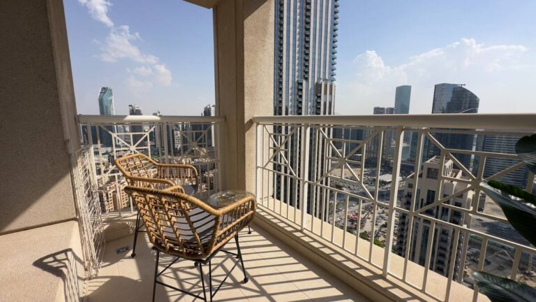 fc9eb7e0-af51-4e10-a7a8-93f033a29b56