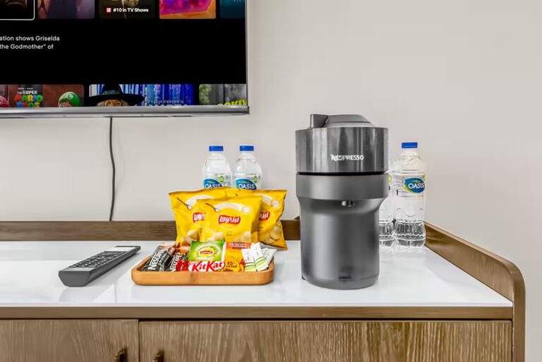 046d49e3-780c-4f4c-8289-5962e79a40fc