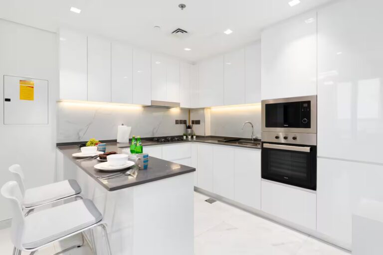 0f6c0a4c-eb07-4ae4-9dfc-8ab9c4e9570c