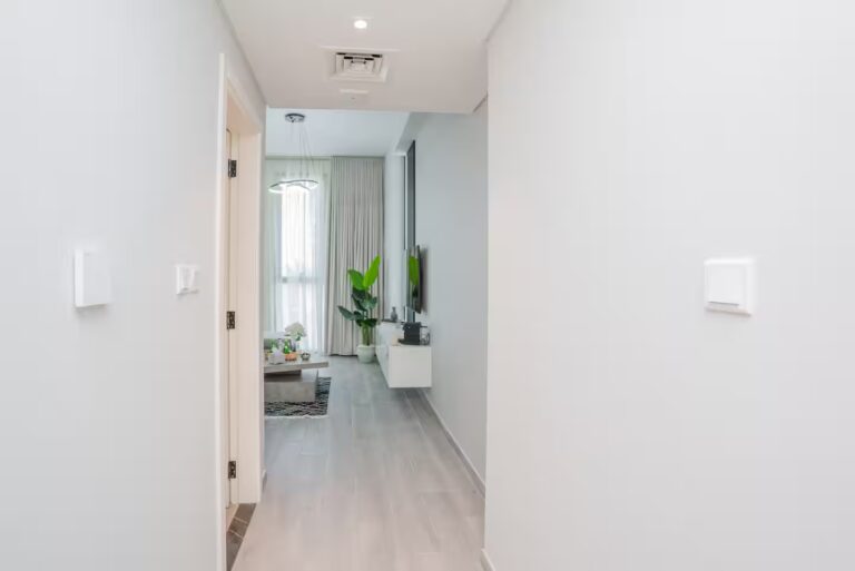 16387196-7fd6-4d47-aefa-c273443643dc