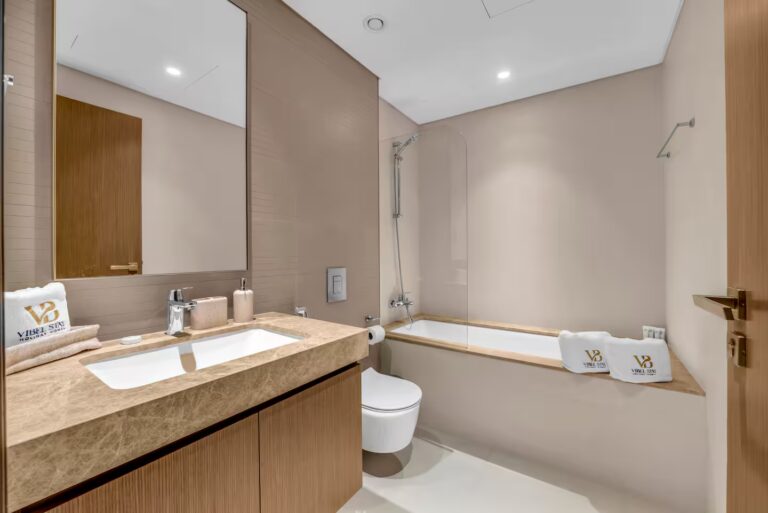 19b2e878-00d1-4e8e-afcc-67a19aab74d5