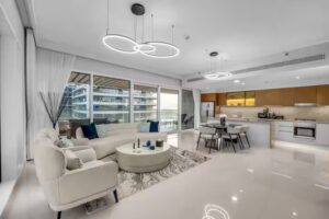 22e6772c-db68-43aa-bee3-5f50dcca8016