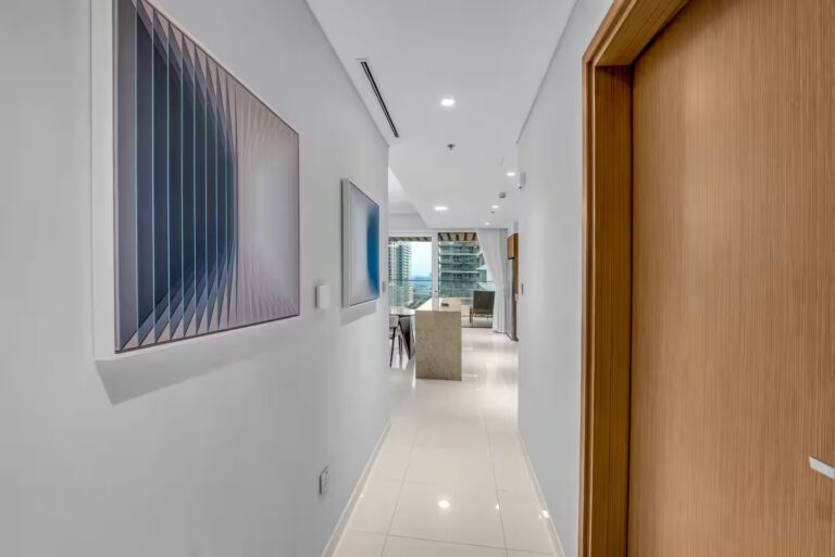 3185d8d3-6154-4f78-b5cd-5cd36967ba1b