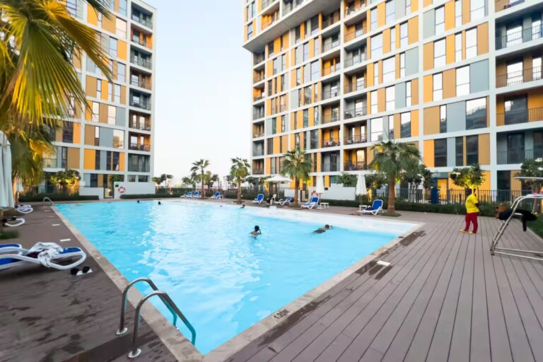 3c1ddf39-3ec3-4d45-9571-726f9adf73eb