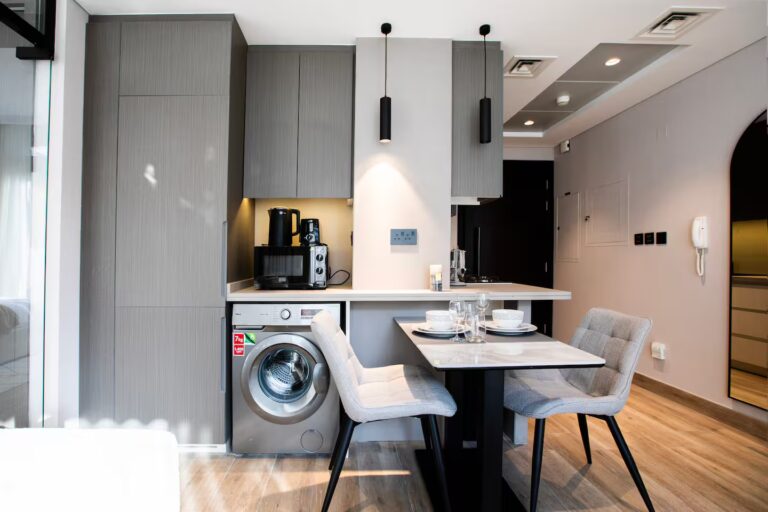 6746417f-be5b-457b-9015-34a1efa86505