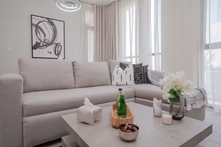 87edf550-bbf0-401d-a394-79b220454779