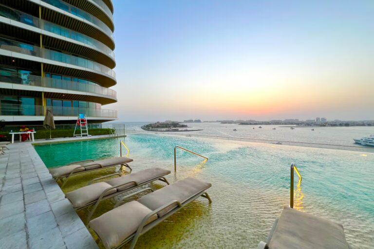 8ae7ca17-2037-4e66-96c9-d2354a38ebe2