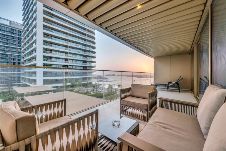 8cb728dd-83be-48ba-8b6d-0268f43f6e6e