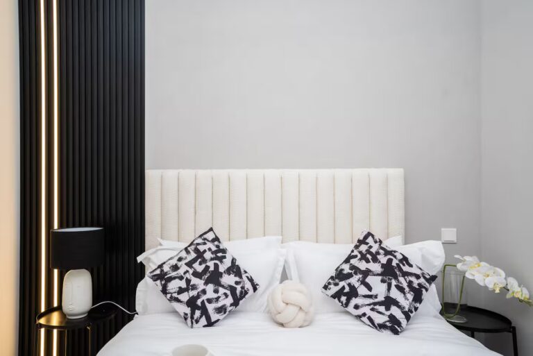 aa80829f-5a92-45d0-9c41-9a75992e2073