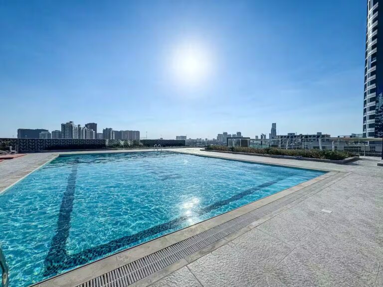 ec28ec6f-c699-40a6-a287-0e60f865aba4