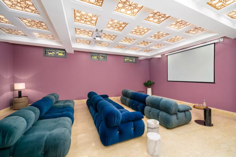 1aa8af84-53fc-400e-995a-0a5ebca967e5