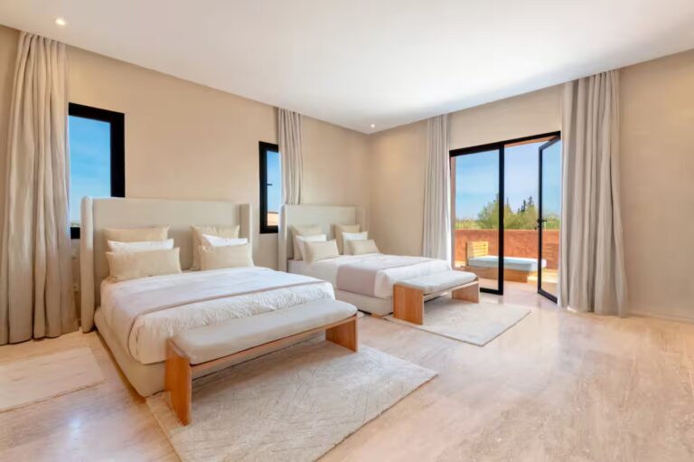 3edc0d57-e428-4f63-a528-438c7227eedc