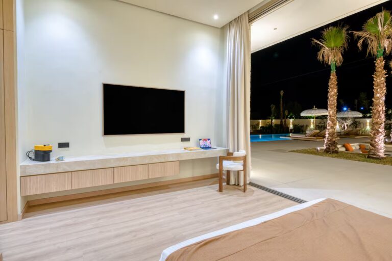 61ea8818-c56d-40be-8399-3fc098a87710