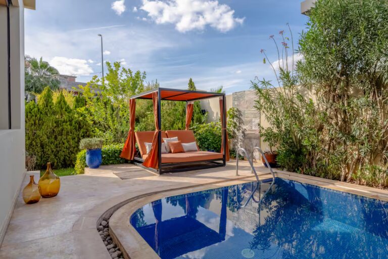 78bf18cb-5252-48ee-be47-05a57ffd76f4