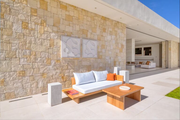 81e70701-54e2-4588-b32a-facfd40f6336