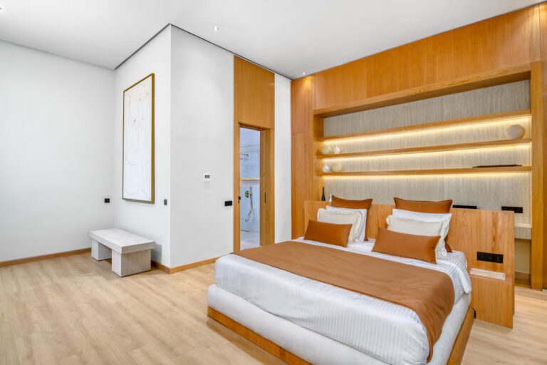 c79c15c7-9f42-4814-96d2-fa034e24161c