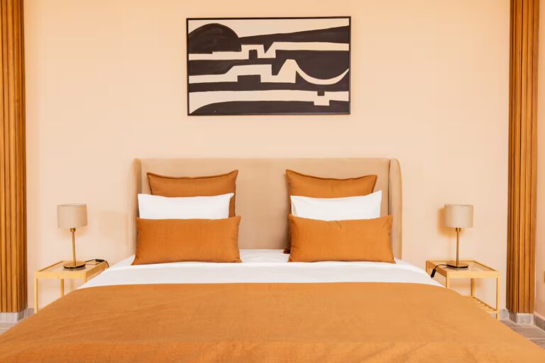 d2e7bf22-4db6-4cda-bab2-44901f0e830d