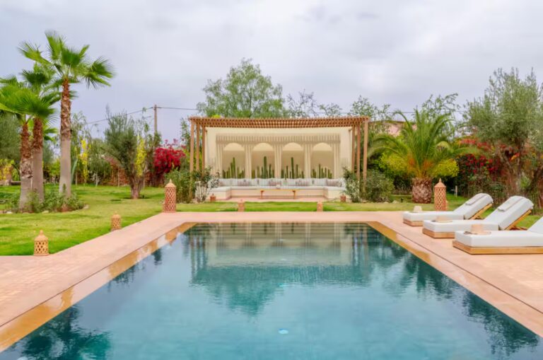 d7bdc303-f273-481e-b7e6-63704c72401b