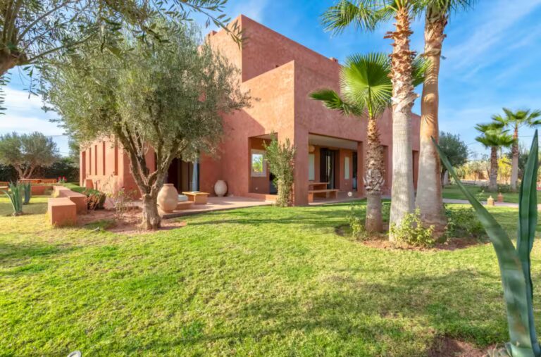 ef01b56d-58ba-4879-b80c-71dd467ceefc