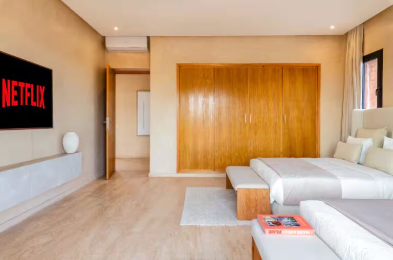 fa6b9ff7-876a-4ac6-a4ba-9dd5da3fbd81